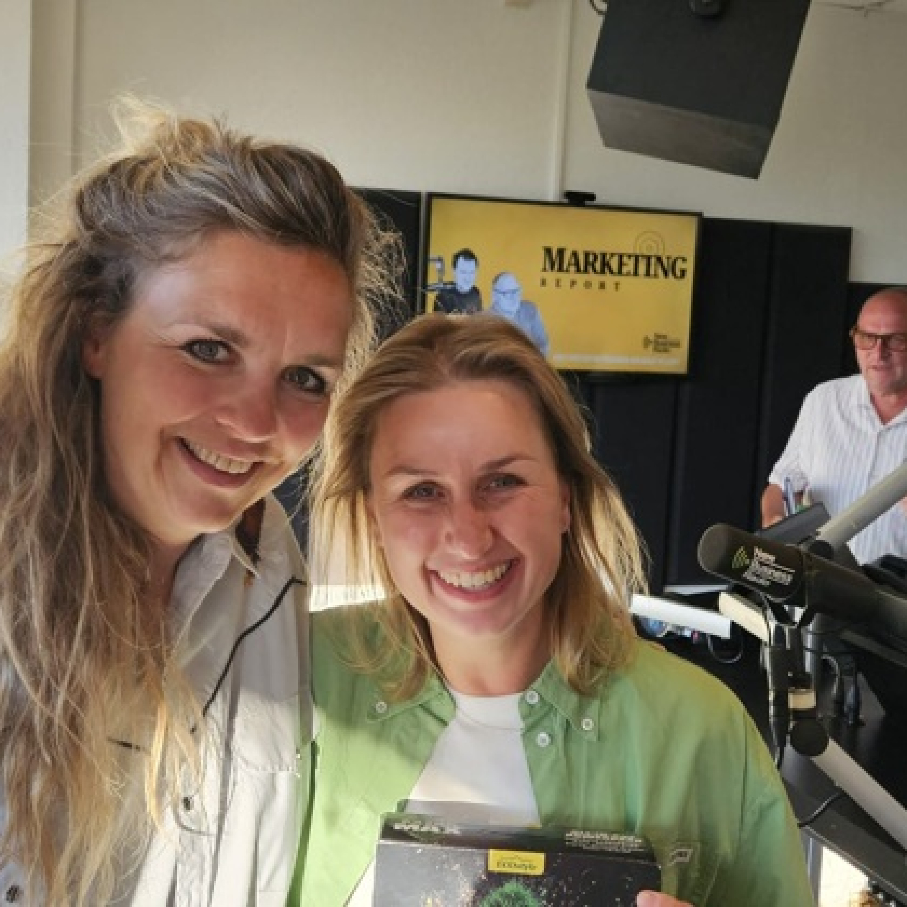 Marketing Report Radio: Lisette Samplonius & Liesbeth Tol-Moeke episode artwork