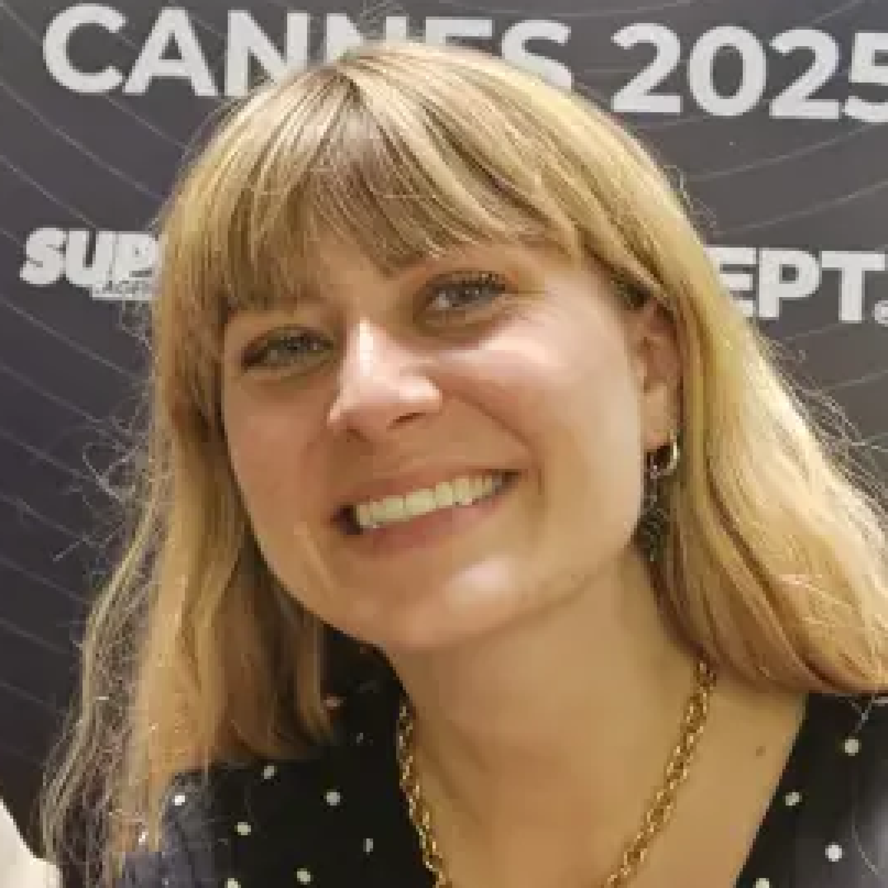 Marketing Report Cannes: Stephanie Broertjes & Suzanne Zonneveld, BRUUT episode artwork