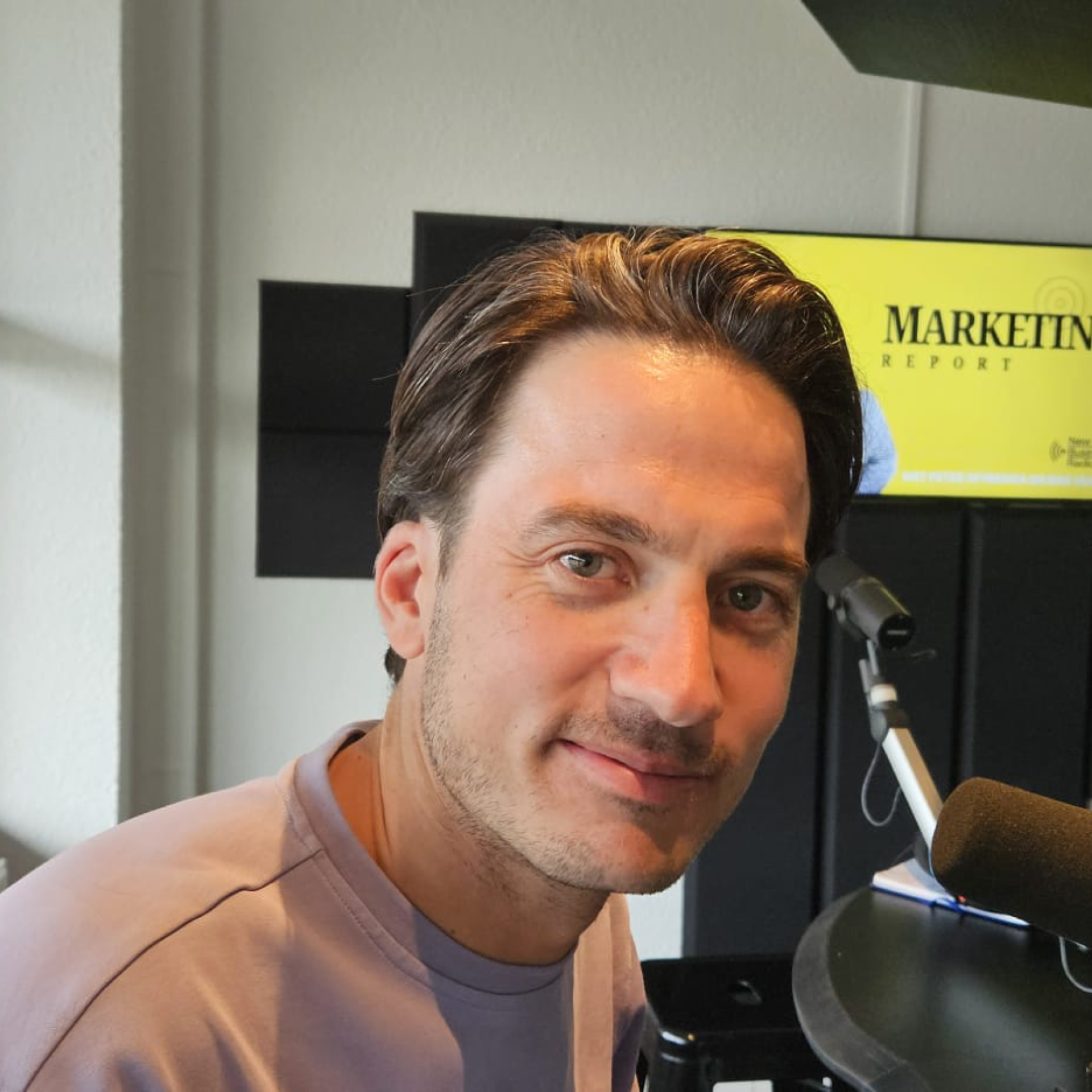 Marketing Report Radio: Jort Wildschut over SEA Water episode artwork