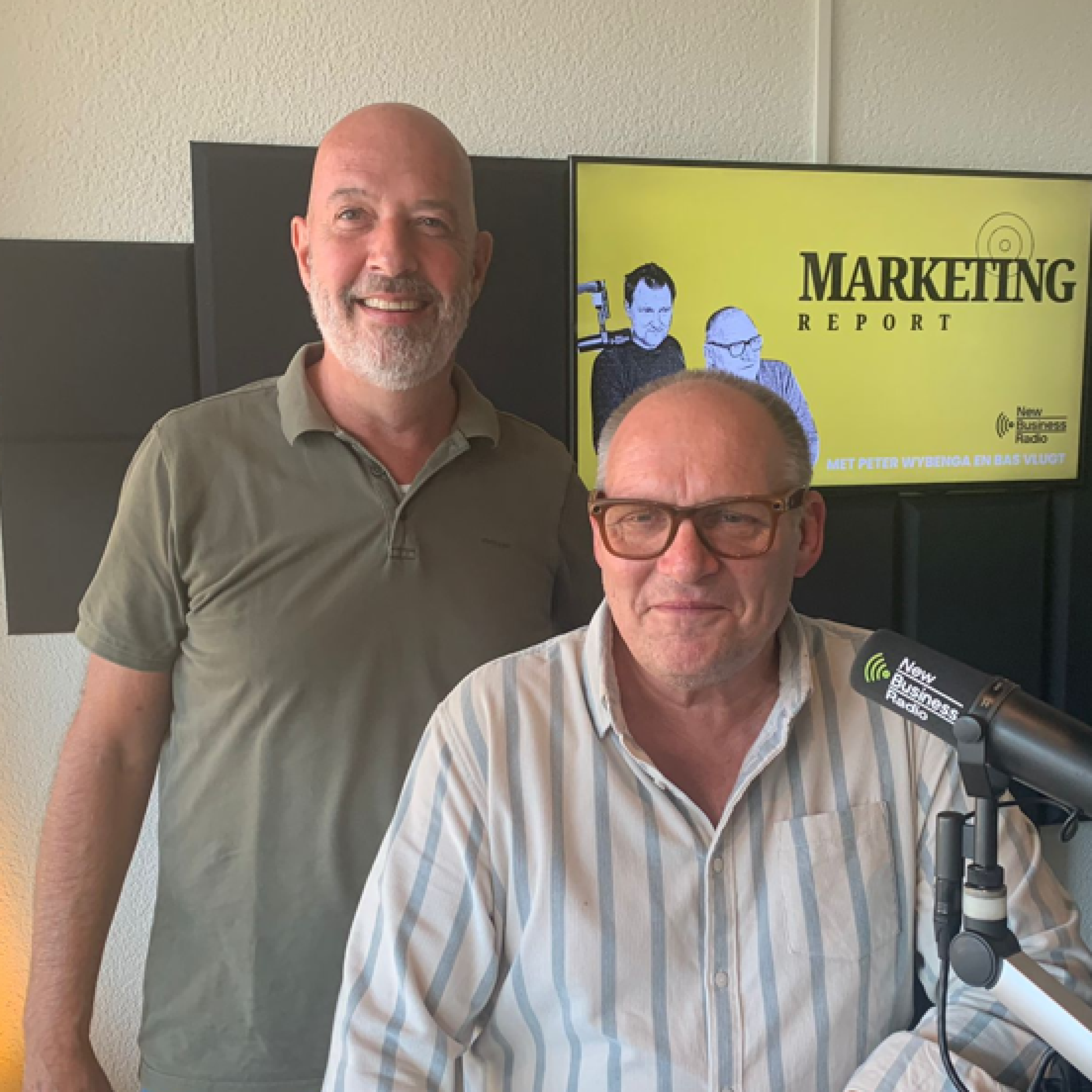 Marketing Report Radio: Mark Veenman over CS Digital Media episode artwork