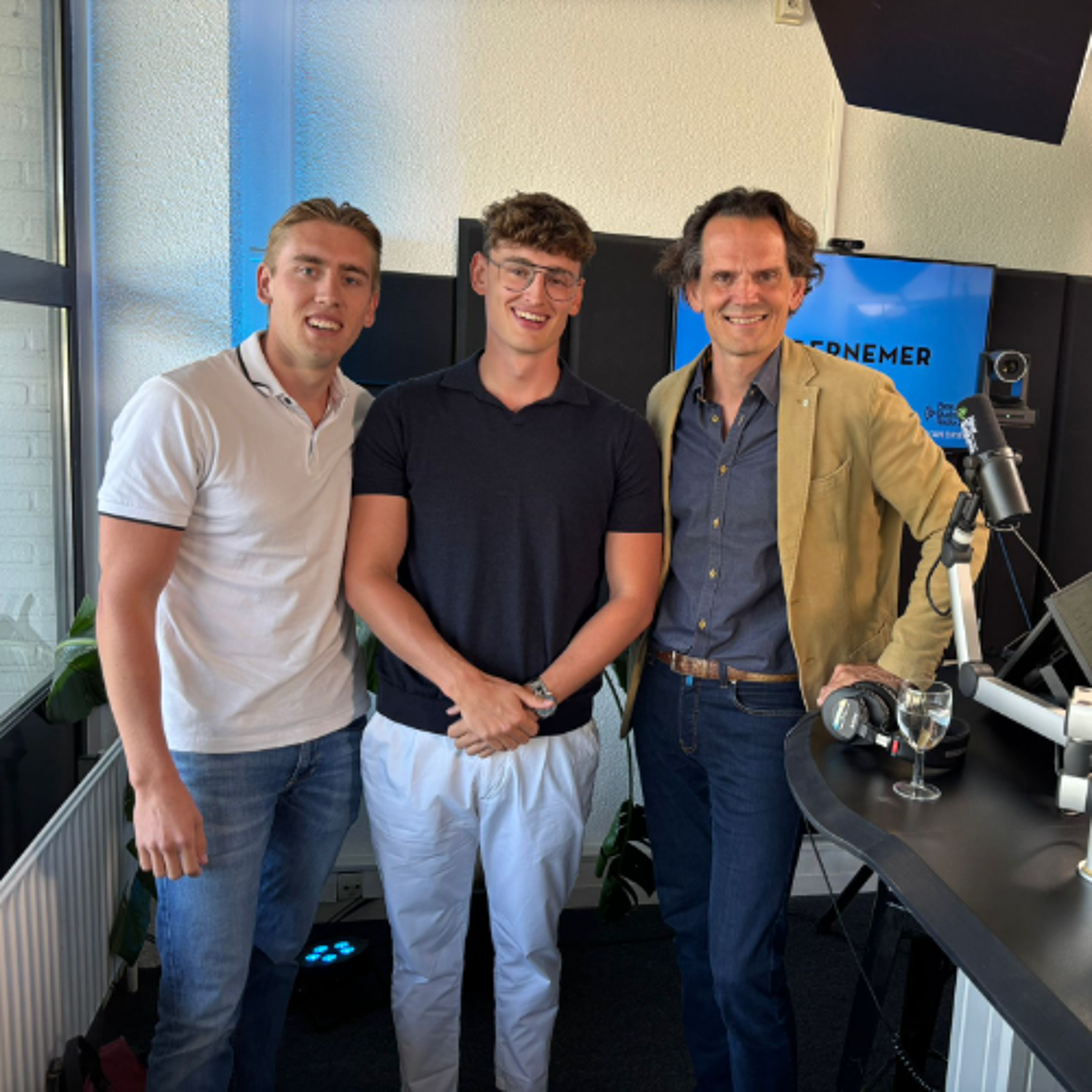 De Ondernemer #117 - Virtuele rijles, Amsterdamse wijnmakers doen het anders en Stichting Jarige Job episode artwork